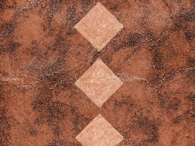 Abstract shapes representing clarity and visual alignment.